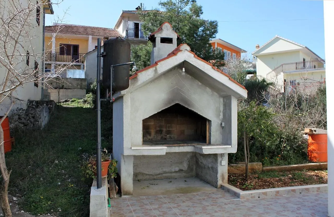 Apartments By The Sea Mastrinka, Ciovo - 4836 Trogir
